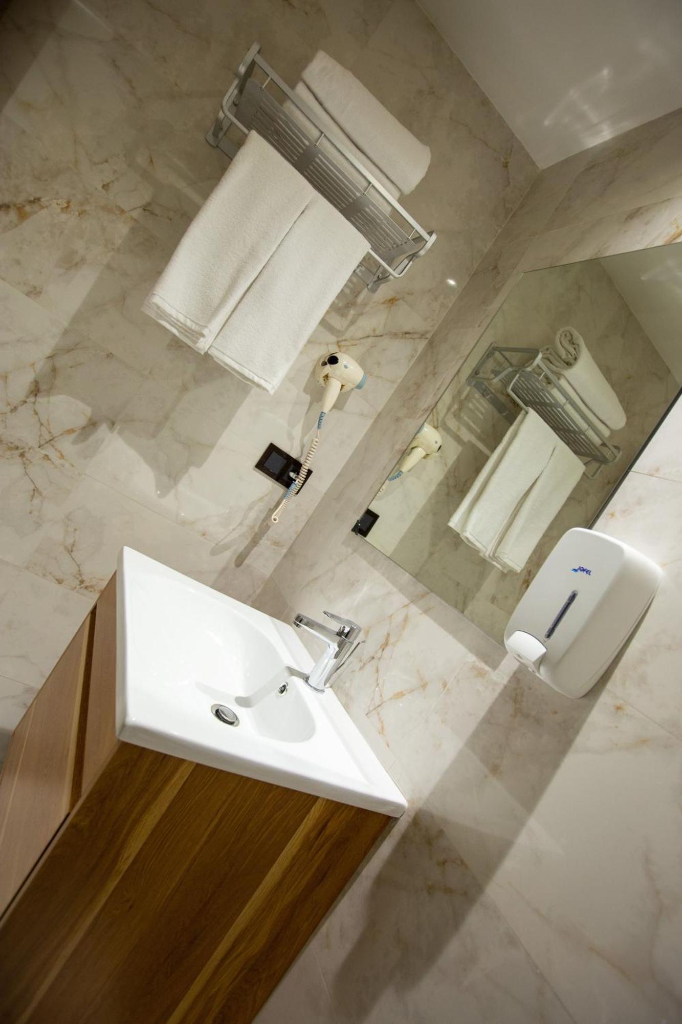 Here Appart-hotel Hotel